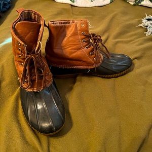 Trendy Duck Boots
